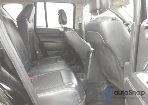 2014 Jeep Compass Latitude z USA, uszkodzony, nr VIN 1C4NJDEB0ED664755